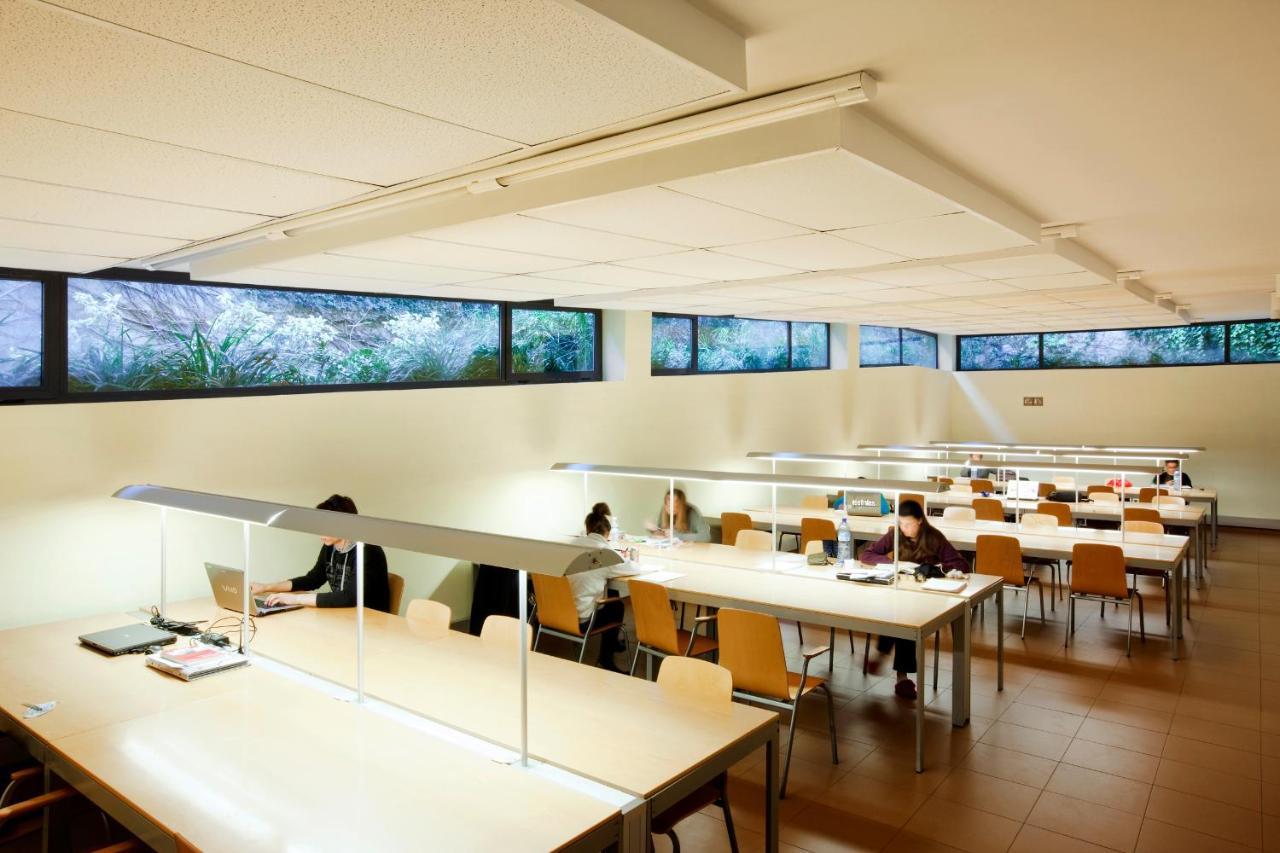 דירות ברצלונה Residencia Universitaria Sarria מראה חיצוני תמונה