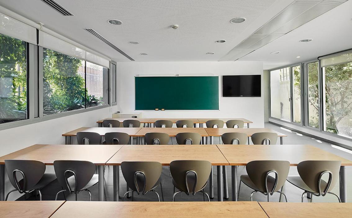 דירות ברצלונה Residencia Universitaria Sarria מראה חיצוני תמונה